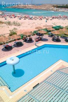 Tasia Maris Sands Beach Hotel 13